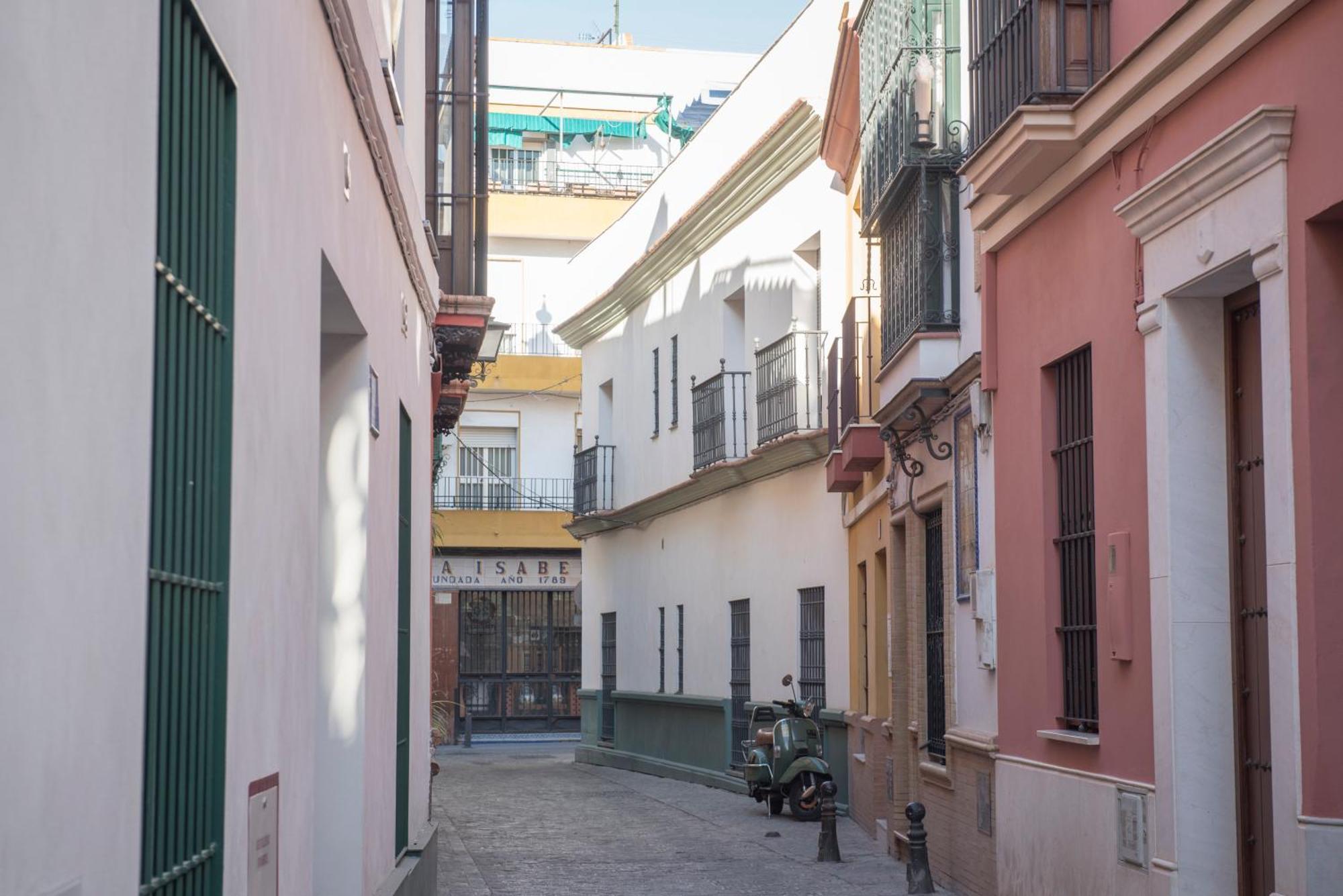 Apartamentos Luxury Puente De Triana Sevilla Dış mekan fotoğraf