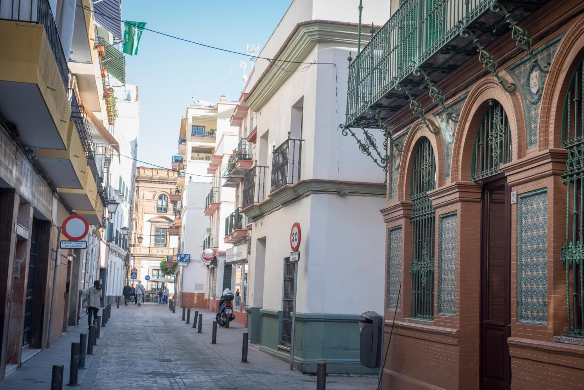 Apartamentos Luxury Puente De Triana Sevilla Dış mekan fotoğraf