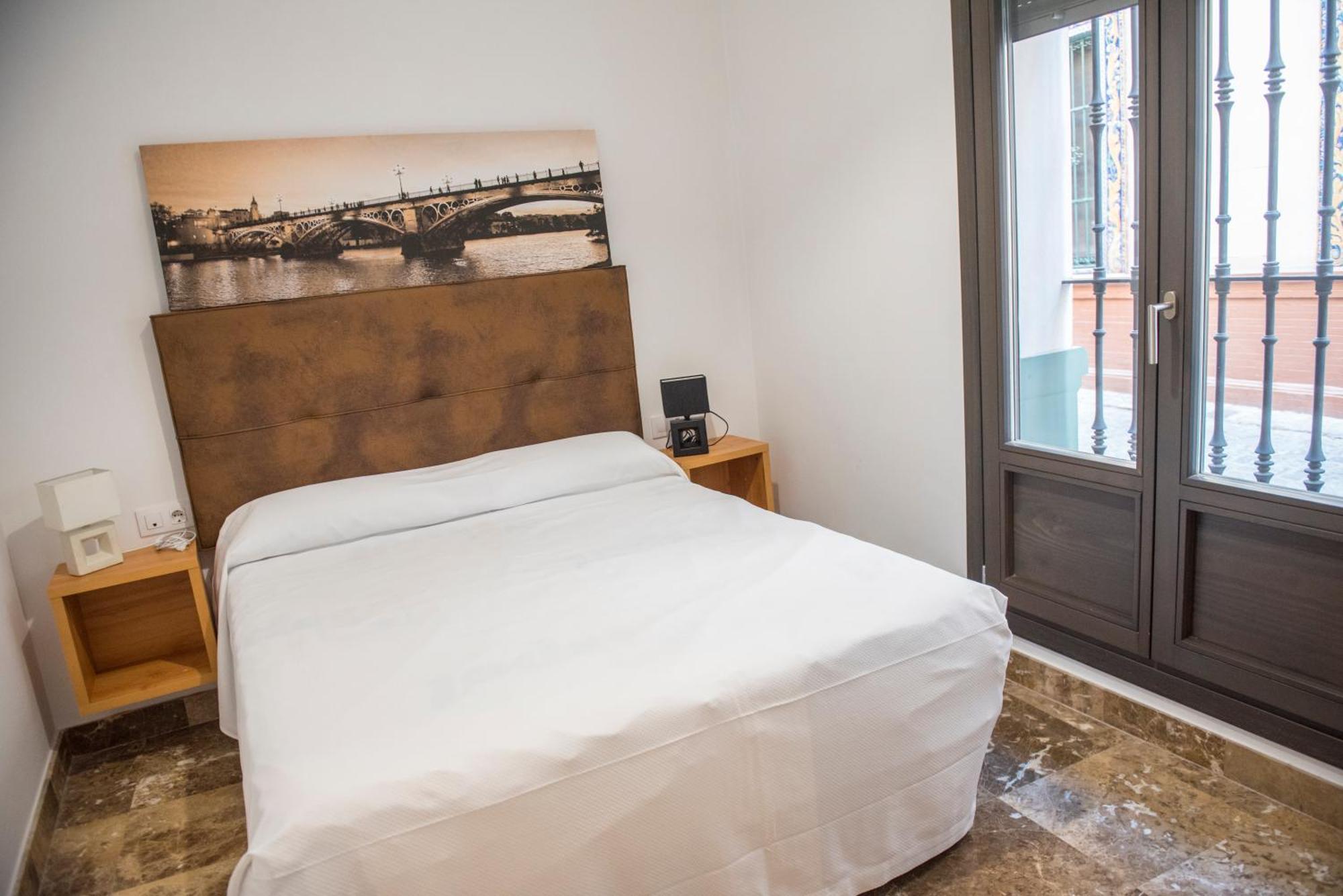 Apartamentos Luxury Puente De Triana Sevilla Dış mekan fotoğraf