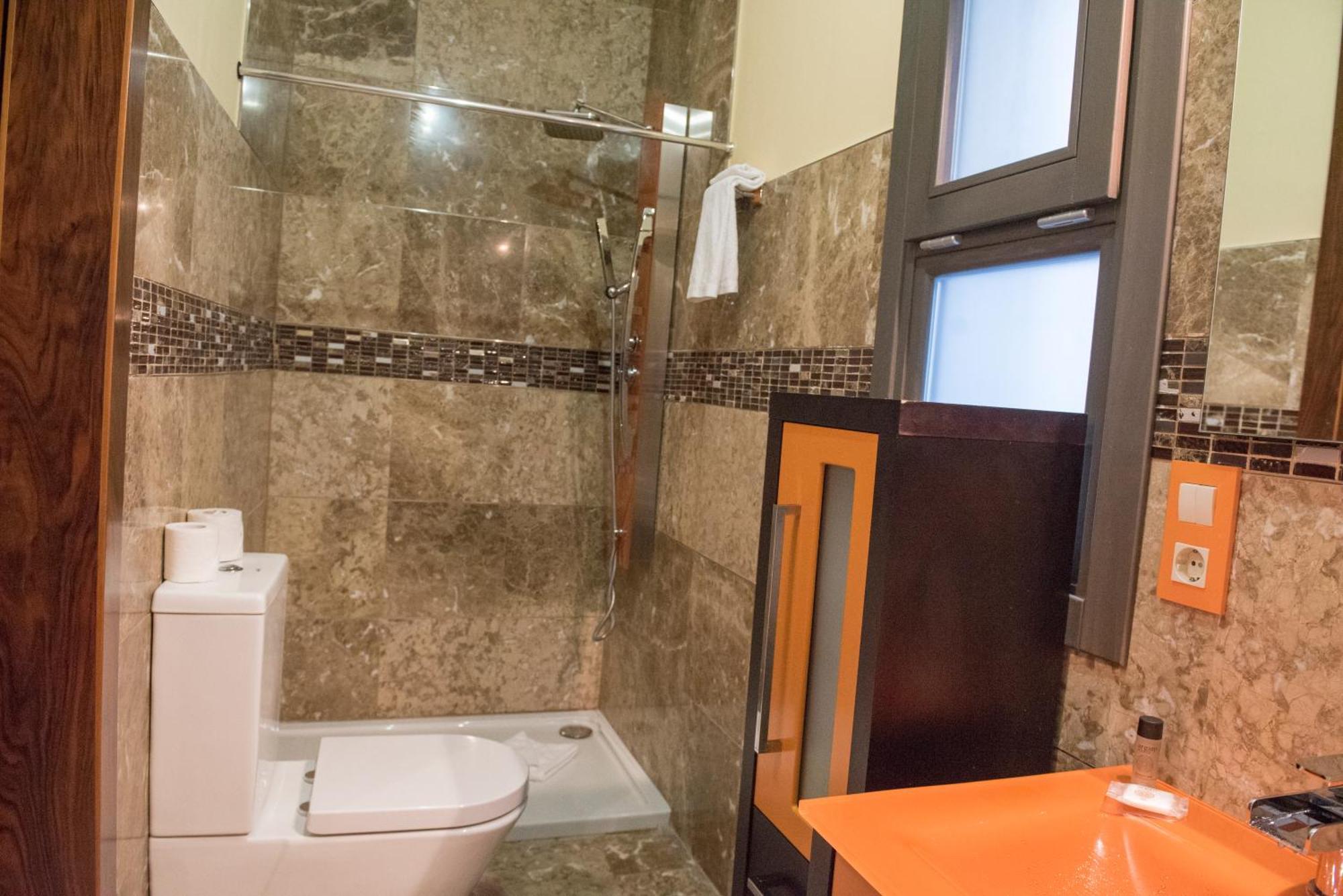Apartamentos Luxury Puente De Triana Sevilla Dış mekan fotoğraf
