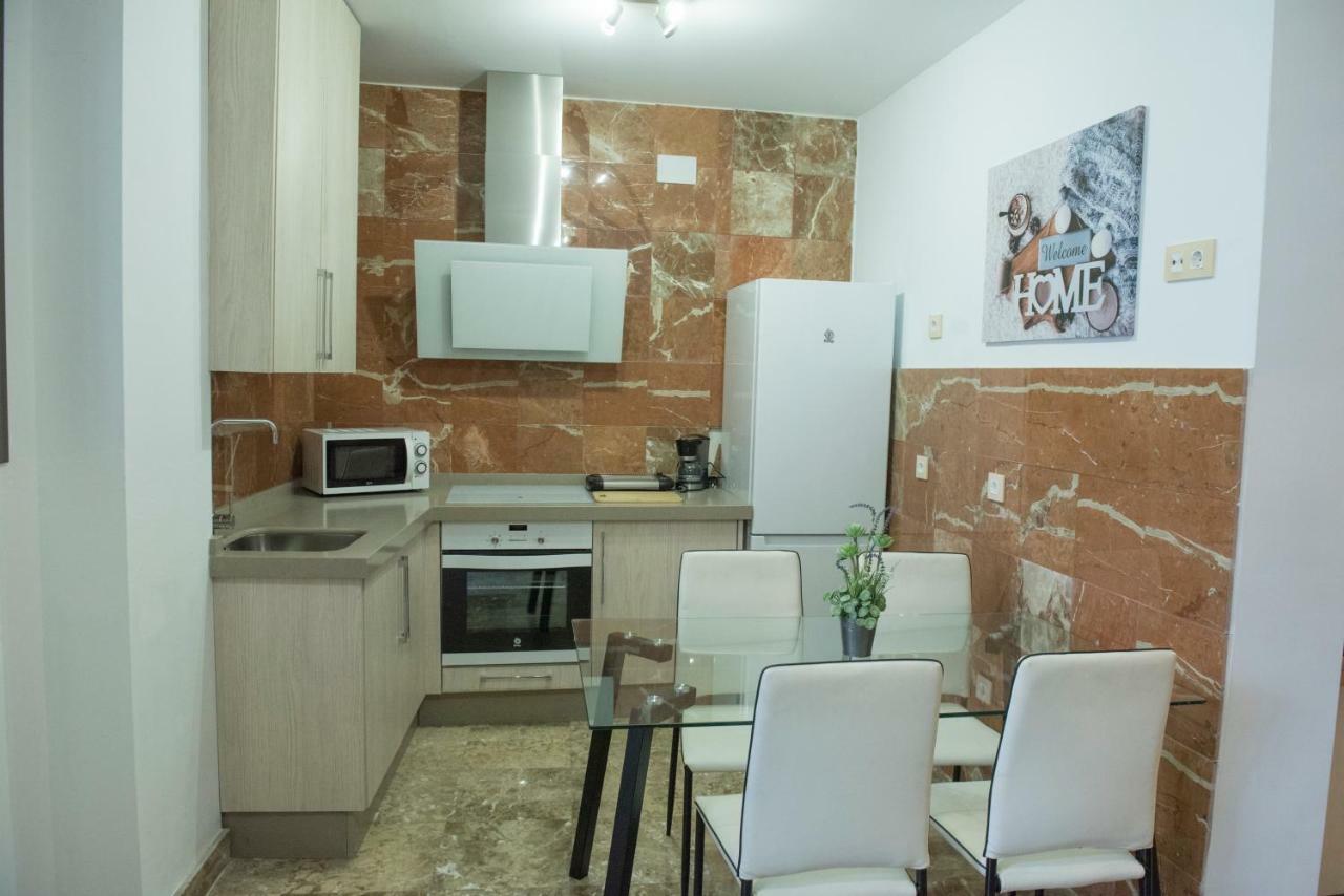 Apartamentos Luxury Puente De Triana Sevilla Dış mekan fotoğraf