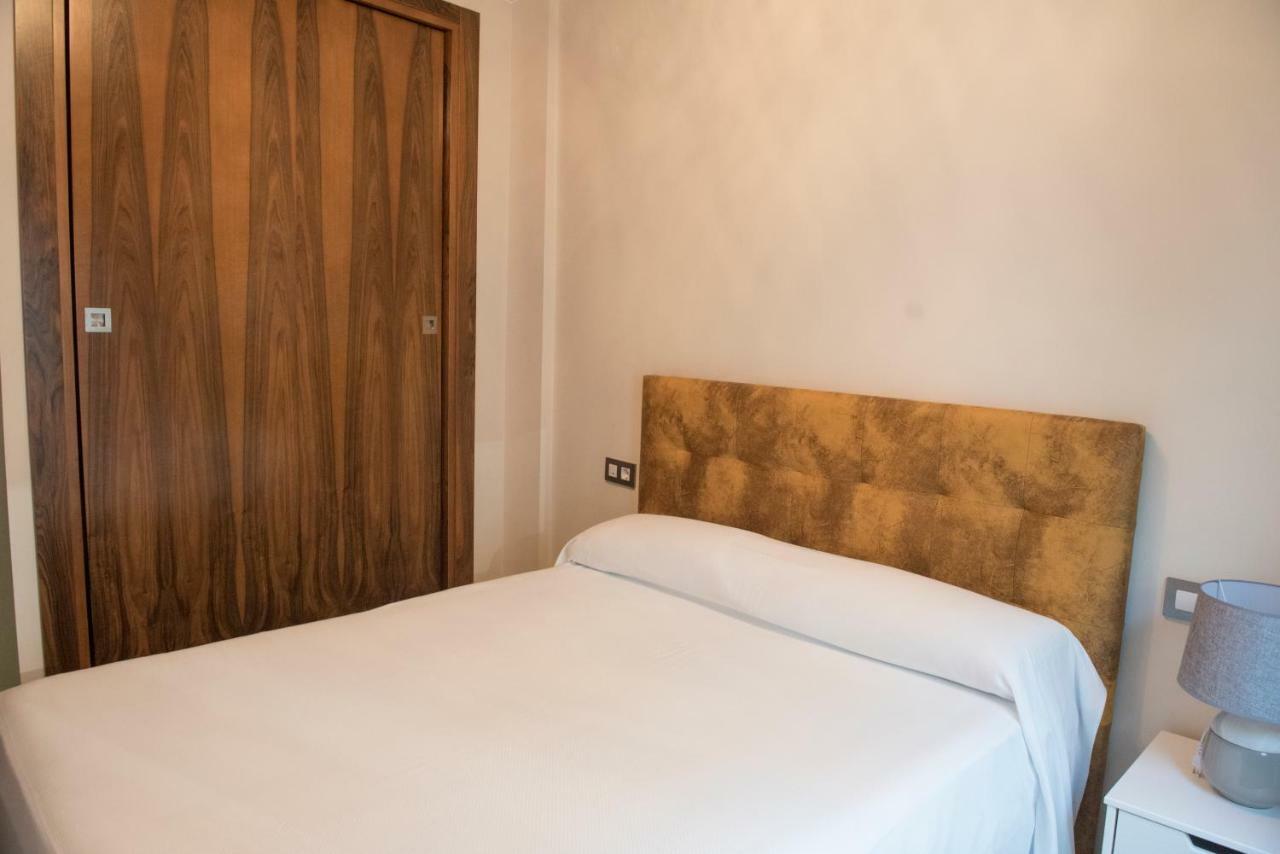Apartamentos Luxury Puente De Triana Sevilla Dış mekan fotoğraf